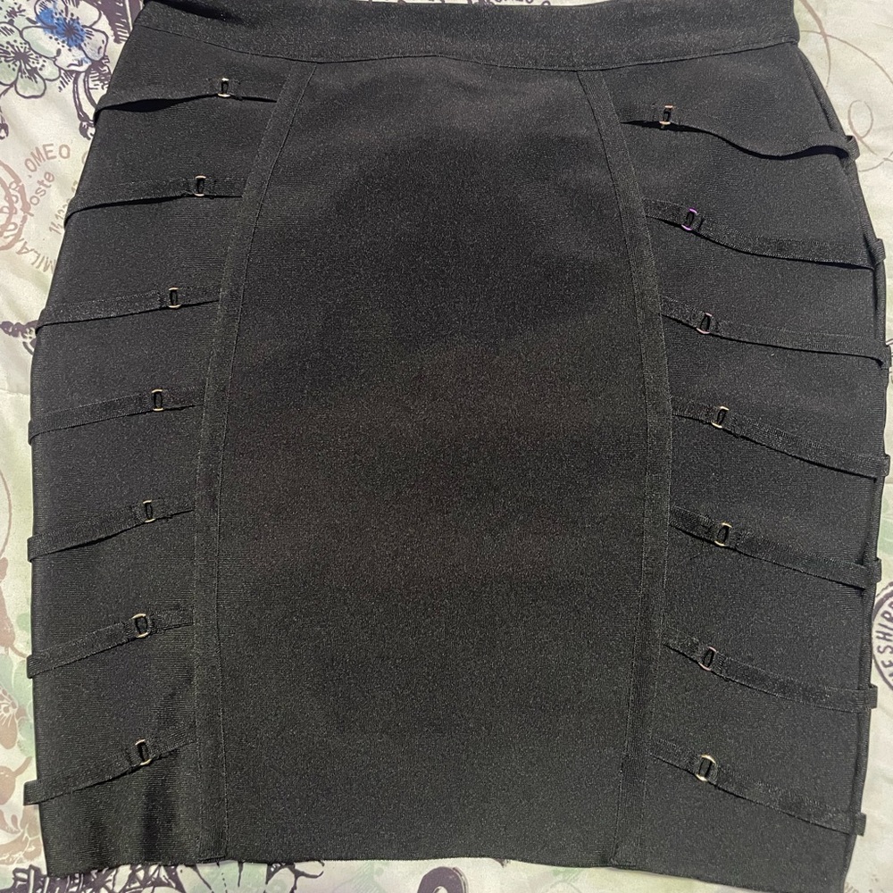 Woman’s US size Large Black midi skirt